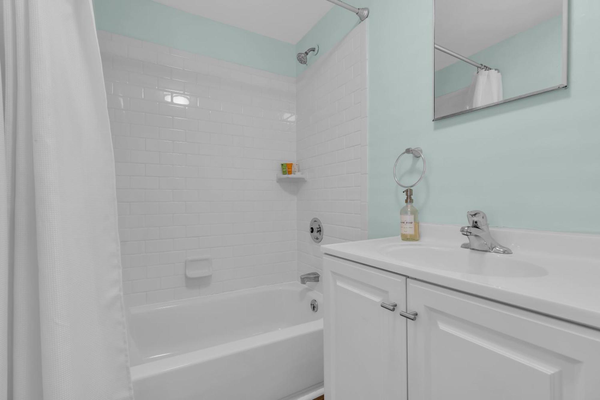 6-Min Walk To Asbury Park & Og Main St - Updated & Cozy Apartment In Historic Ocean Grove - Fire Pit & Patio - Fast Wi-Fi Екстериор снимка